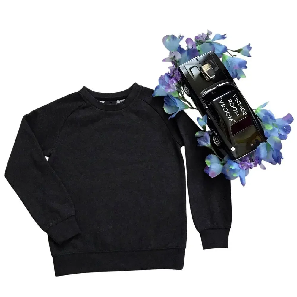 Jordan NWOT Pullover Sweatshirt Boys M (5-6)